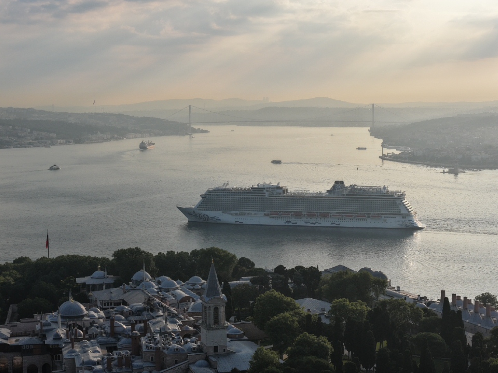 AROYA CRUISES YENİDEN AKDENİZ’DE 