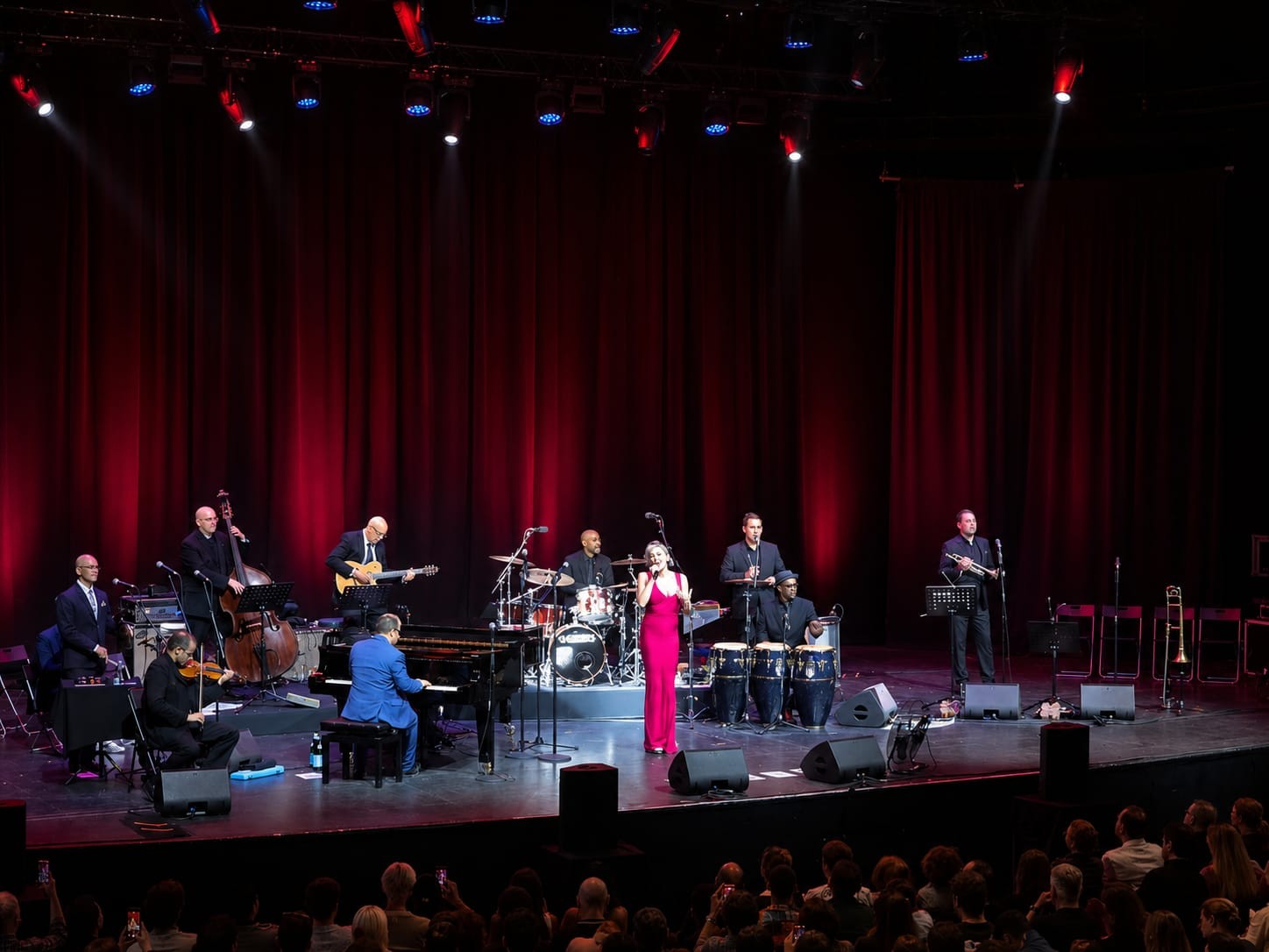 ALL ACCOR ÜYELERİ, İSTANBUL’DA ÖZEL İSVİÇRE GASTRONOMİSİ VE PINK MARTINI KONSERİNİN KEYFİNİ ÇIKARDI